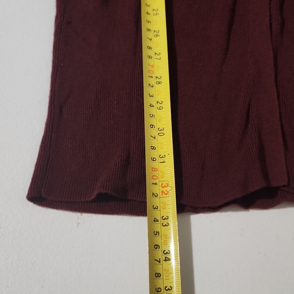 Uniqlo Cardigan Womens Size S Lomv Button Sweater Maroon - Picture 5 of 7